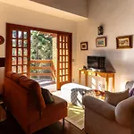 Amplo Apartamento Familiar Em Vila Capivari E Wifi