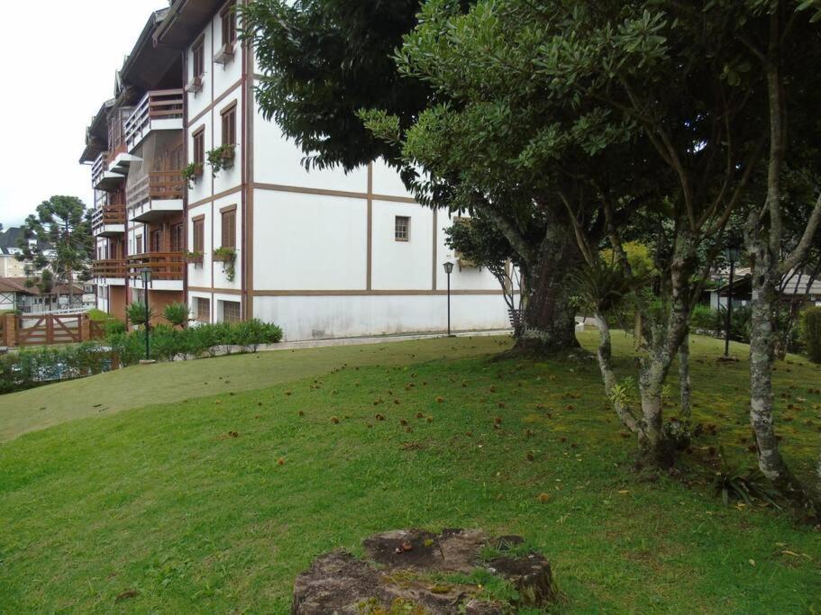 Amplo Apartamento Familiar Em Vila Capivari E Wifi Apartamento Campos do Jordão