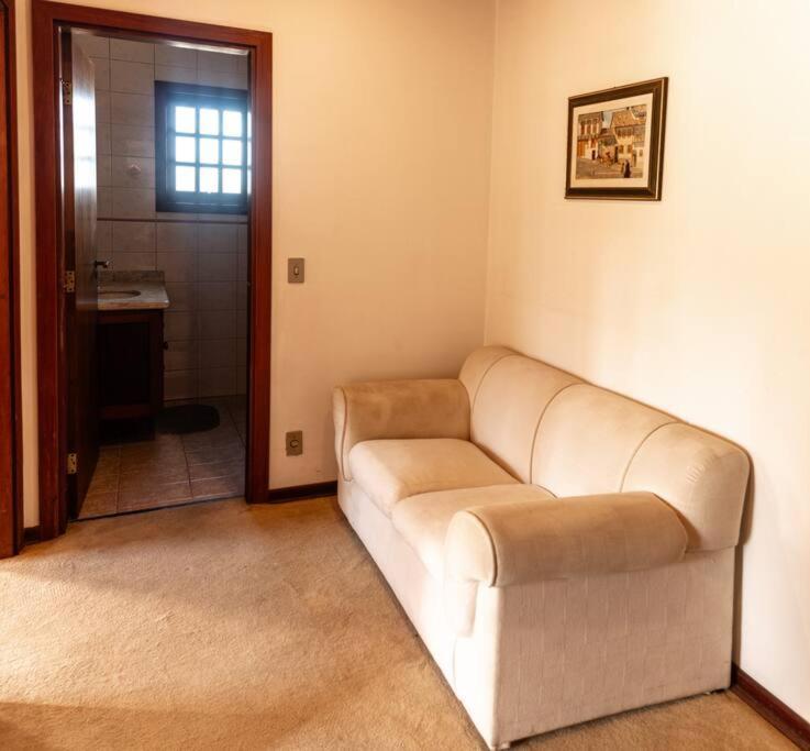 Apartamento Amplo Apartamento Familiar Em Vila Capivari E Wifi